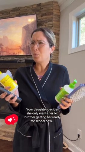 Video post from mixedchickshair.