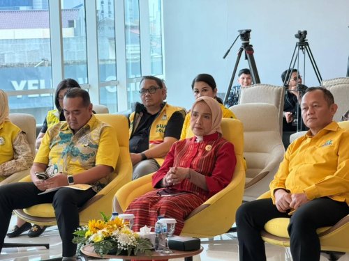 Carousel post from kabargolkar.