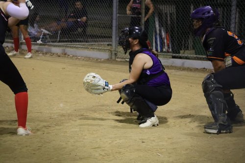 Carousel post from ipswichoutlawssoftball.