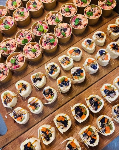 Carousel post from miditreizepontarlier.