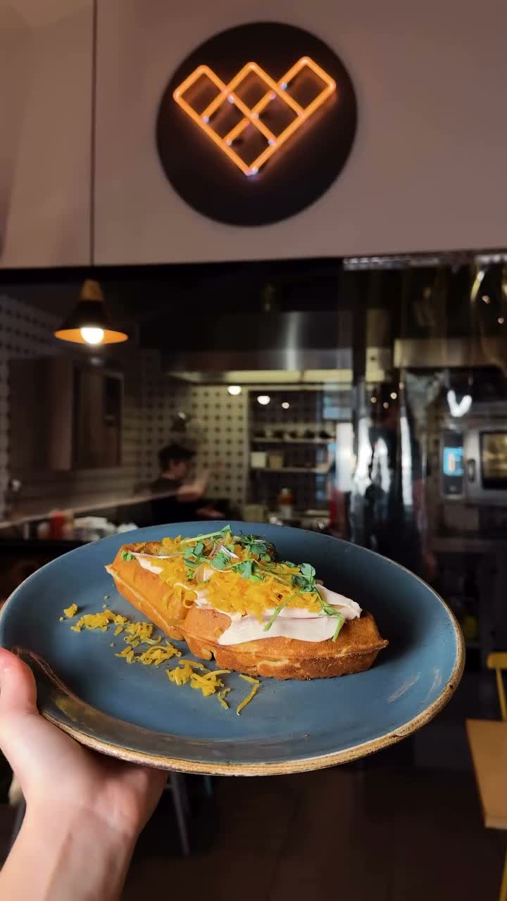 Video post from coffeeandwafflescz.
