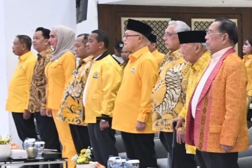 Carousel post from kabargolkar.