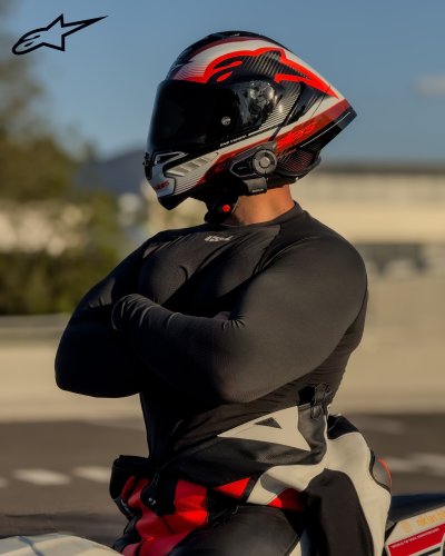 Photo post from motomax.