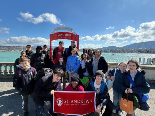 Carousel post from saeslions.