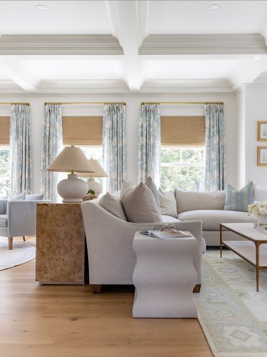 Carousel post from rowefinefurniture.