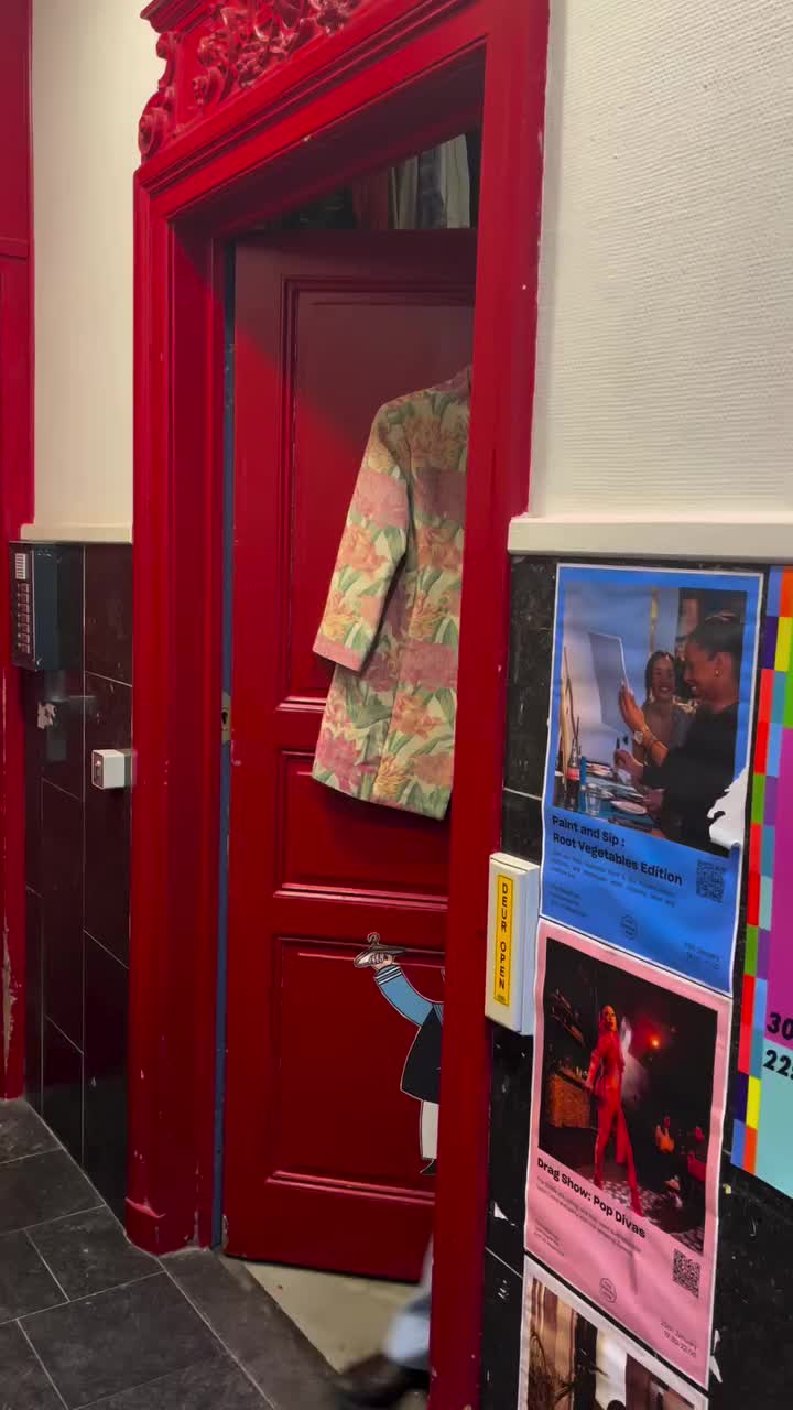 Video post from dotnsquare_vintage.