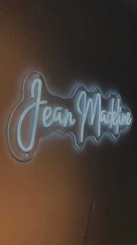 Video post from jeanmadeline.