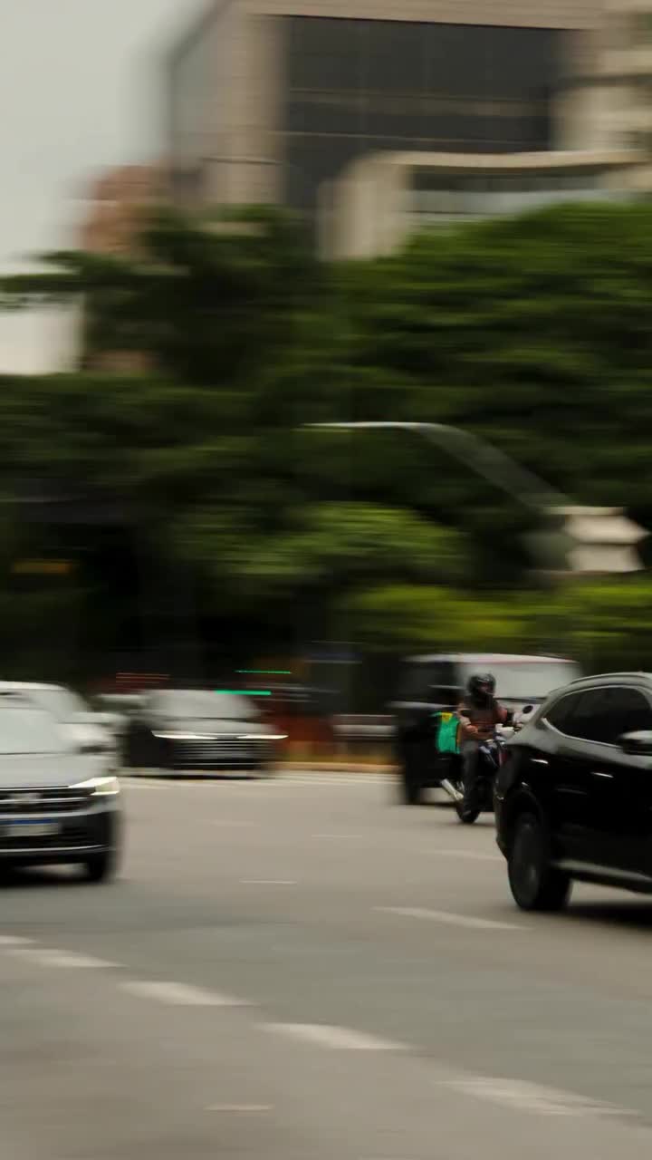 Video post from liveoficial.