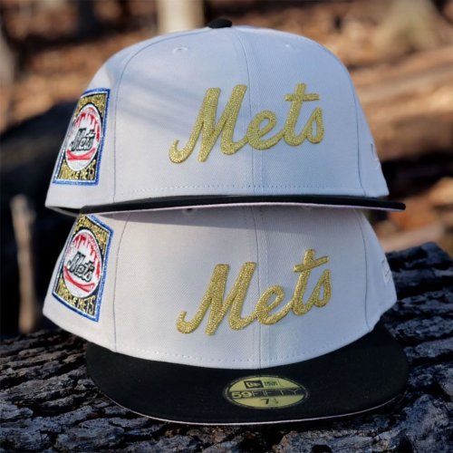 Carousel post from exclusive.fitted.