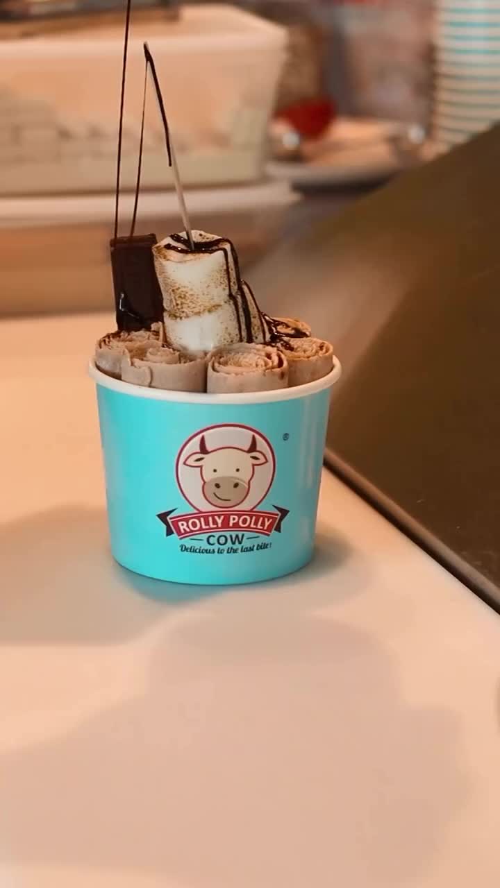 Video post from rollypollycow.