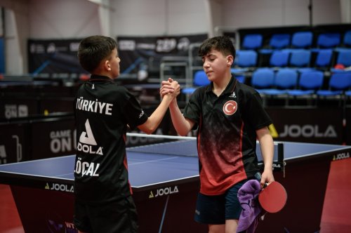 Carousel post from turkiyemasatenisifederasyonu.