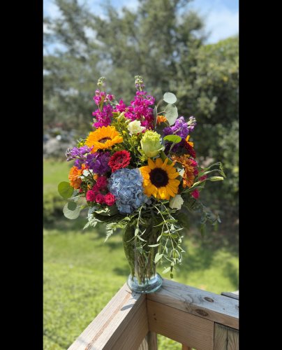 Photo post from thefamilyflowers.