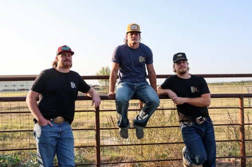 Photo post from reddirthatco.