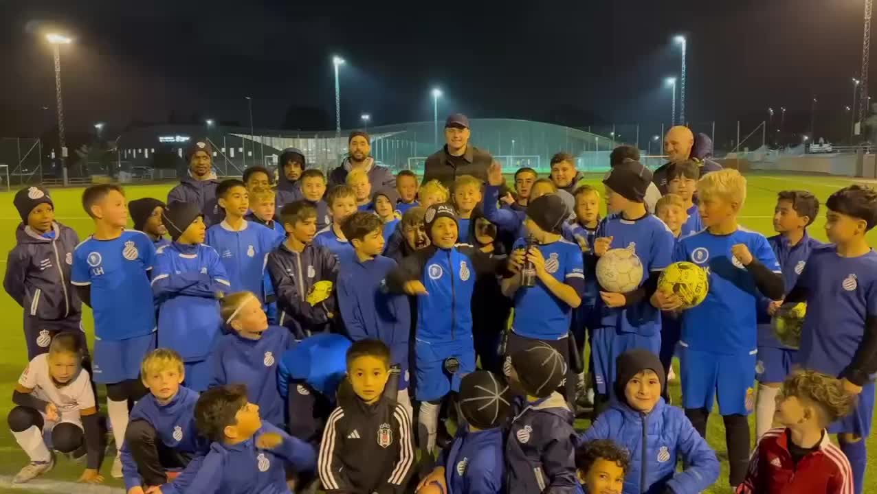 Carousel post from rcdeacademygoteborg.