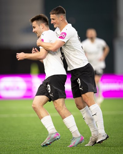 Carousel post from torpedolife.