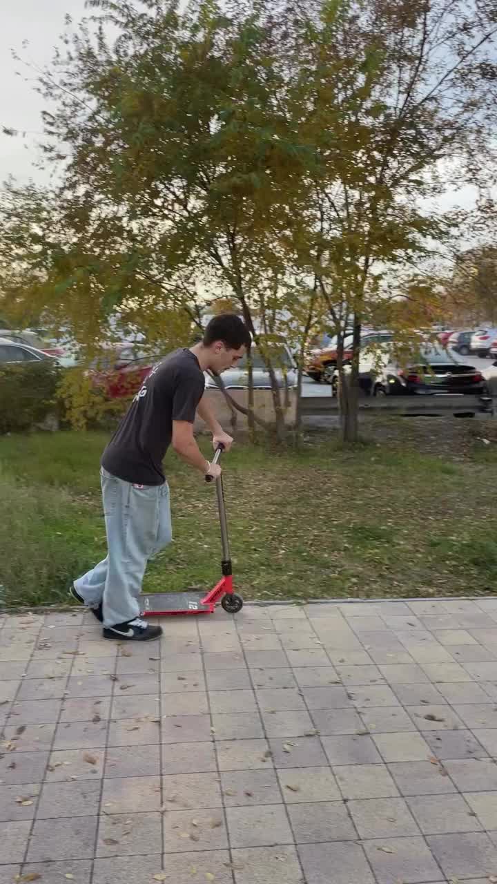 Video post from nkdscooters.