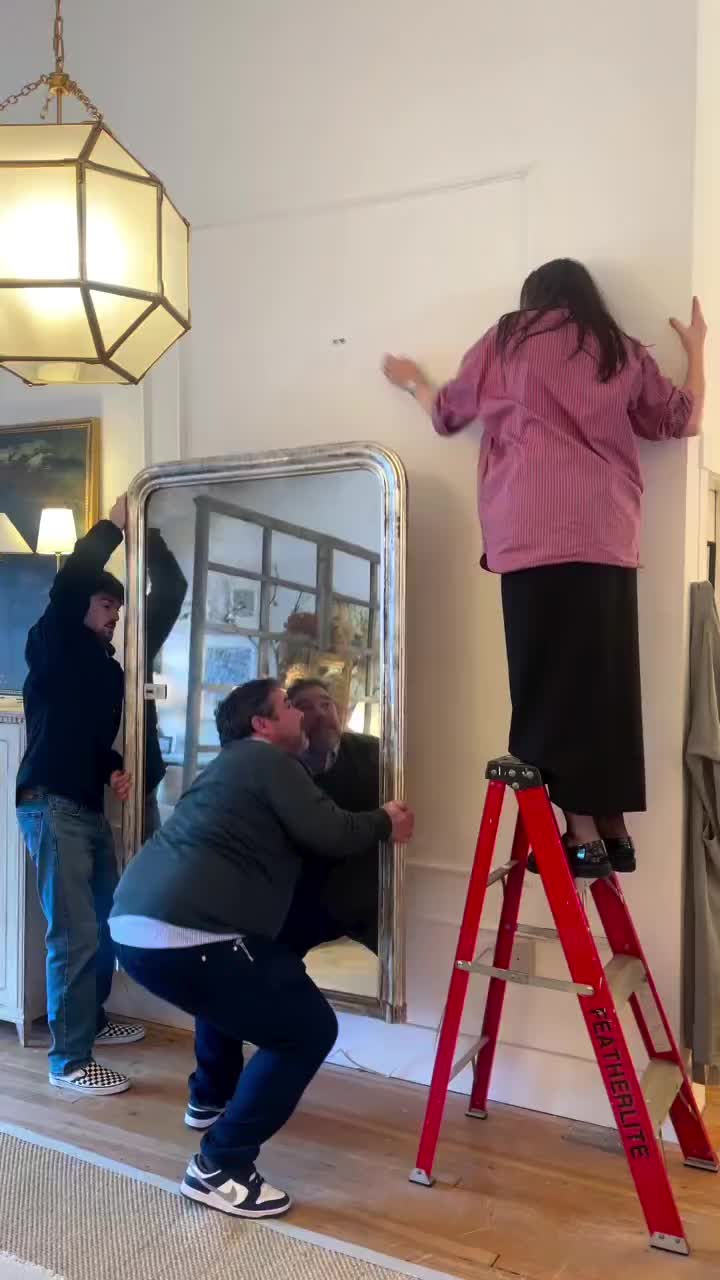 Video post from gildandco.