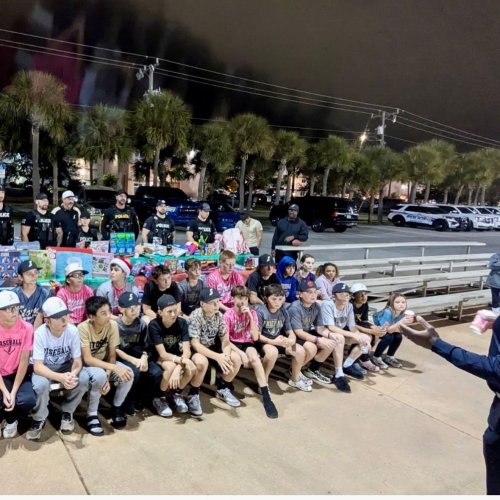 Carousel post from daytonabeachpolice.