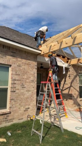 Video post from loosianafenceandpatios.