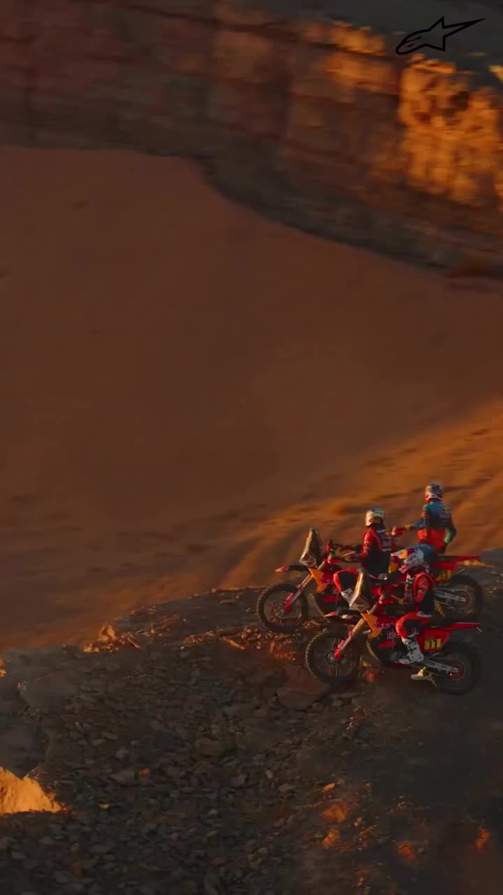 Video post from motomax.