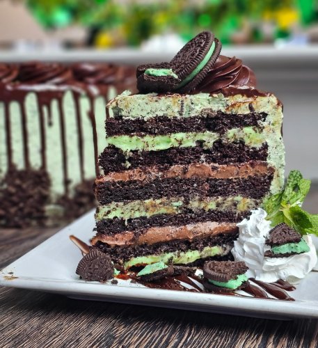 Photo post from laurasbarandgrill.