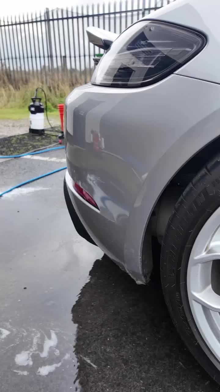 Video post from spotlessdetailing_group.
