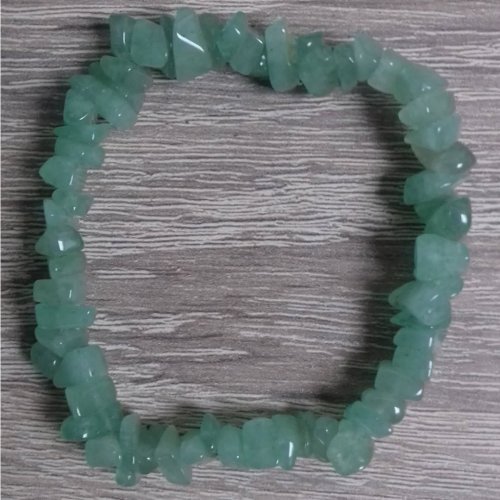 Carousel post from lemondemagiquedescristaux.