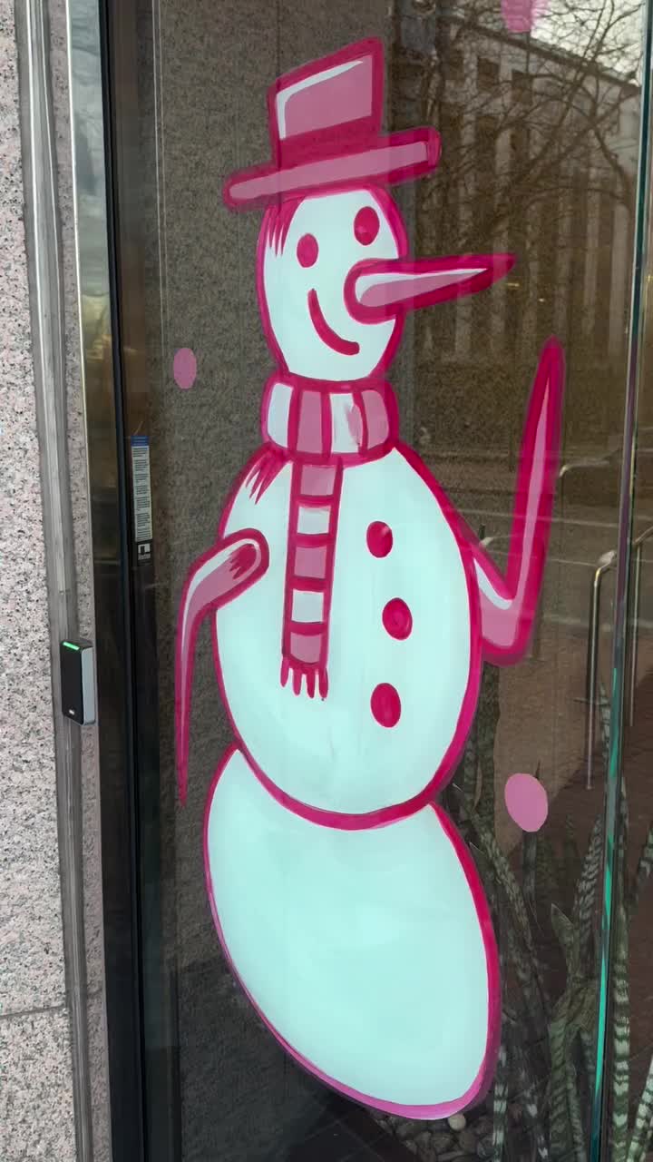 Video post from bigpinkpdx.