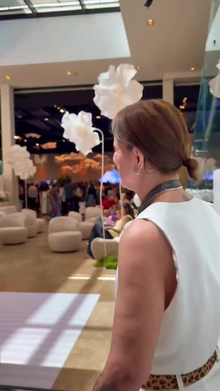 Video post from stickpaper.