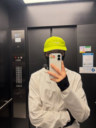 Carousel post from ssun_2_348.