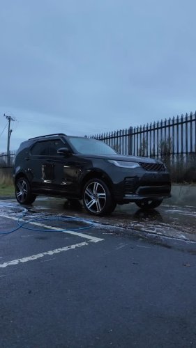 Video post from spotlessdetailing_group.