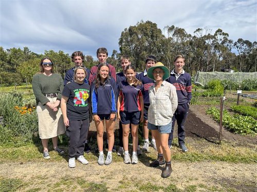 Carousel post from trinitycollegecolac.