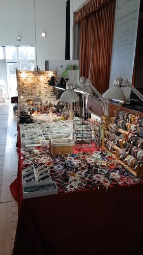 Video post from lemondemagiquedescristaux.