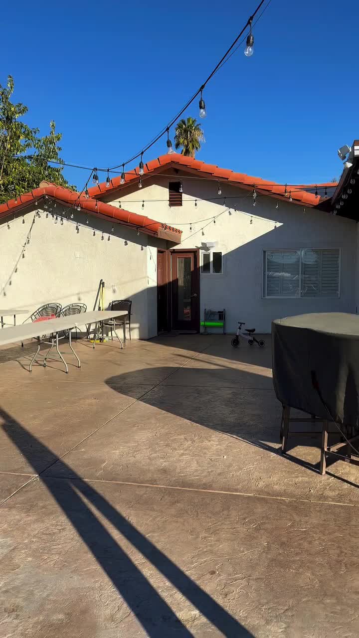 Video post from famous_creations_catering.