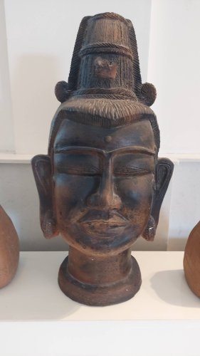 Carousel post from dc.artgallery.