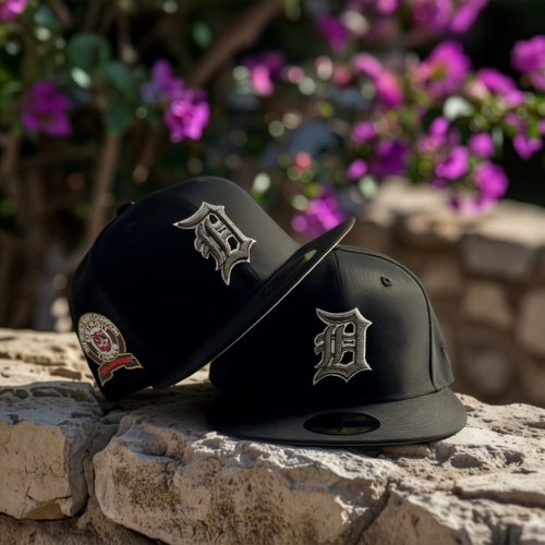 Carousel post from exclusive.fitted.