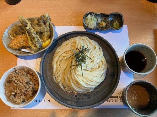 Carousel post from oliver.y.y.