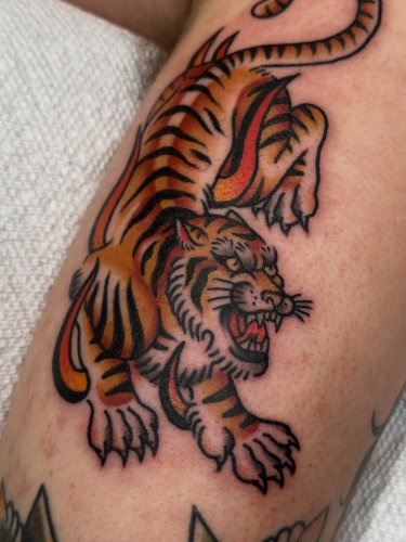 Carousel post from jitanforcier.