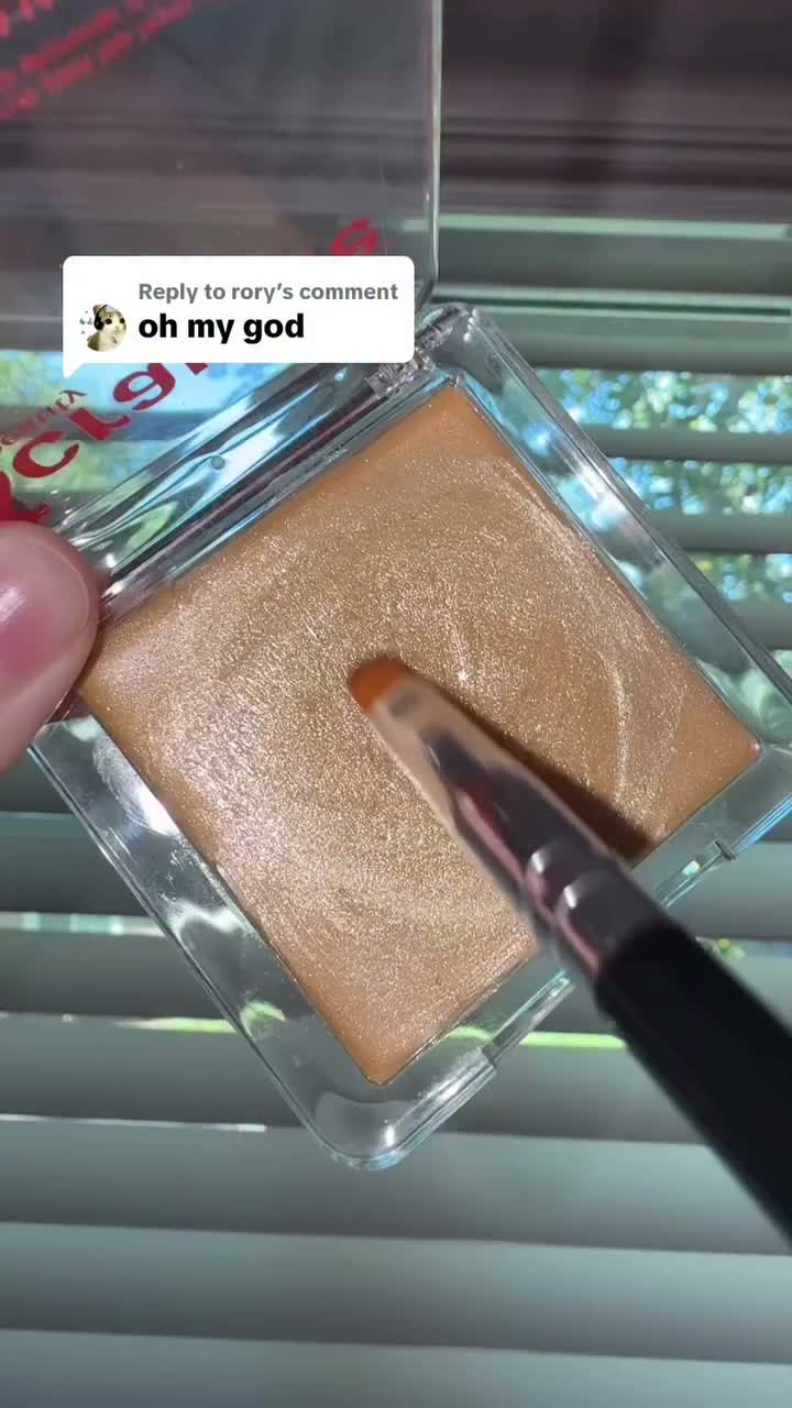 Video post from scrandiebeauty.