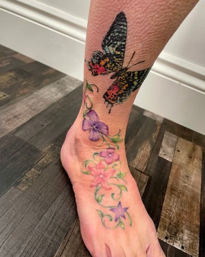 Photo post from lovetattoossandhurst.