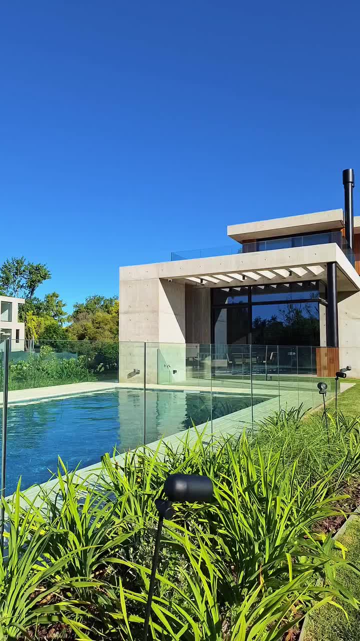 Video post from cerramientosdeluca.