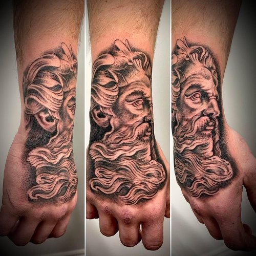 Photo post from lovetattoossandhurst.
