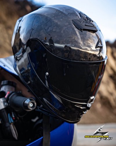 Photo post from motomax.