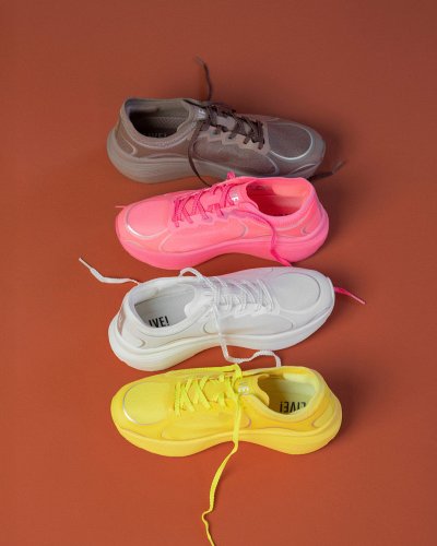 Carousel post from liveoficial.