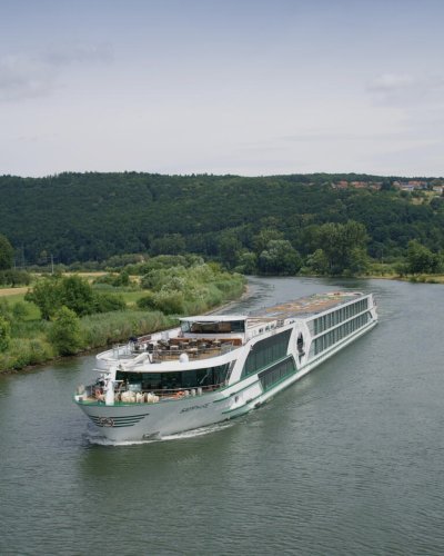 Photo post from taucktravel.