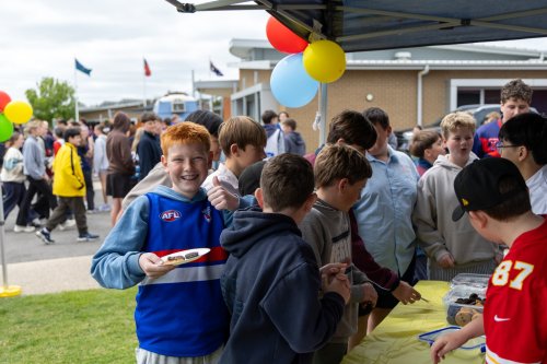 Carousel post from trinitycollegecolac.