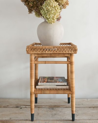 Carousel post from gildandco.