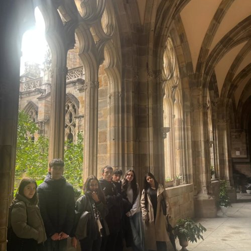 Carousel post from ellacuriazurbaranbhi.