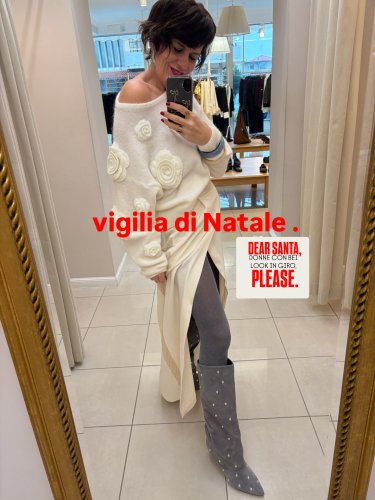 Carousel post from soniajamp.