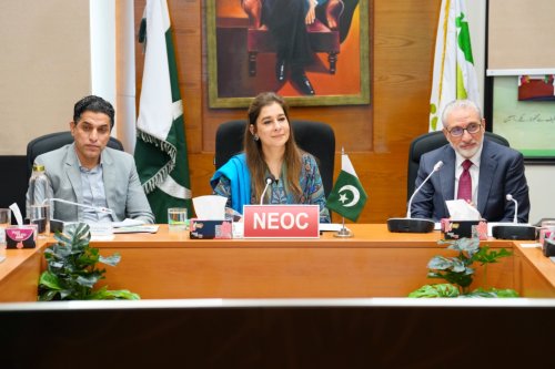 Carousel post from pakfightspolio.